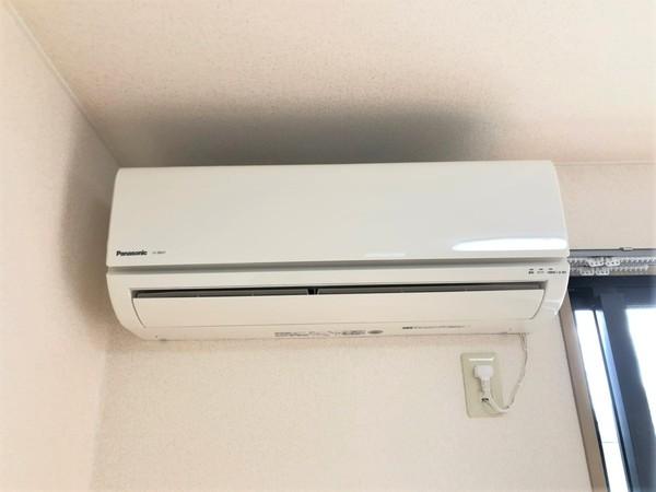リバーヒルズ
