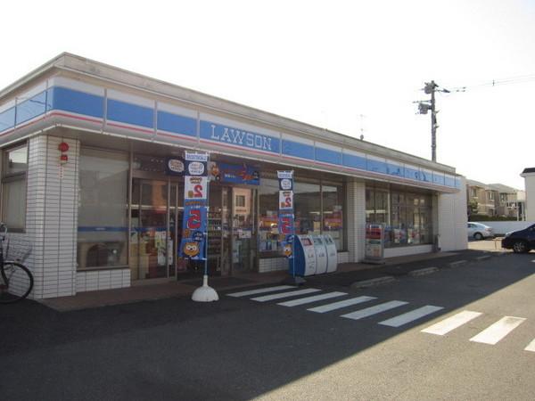 エステートピア佐倉(ローソン佐倉大崎台三丁目店)