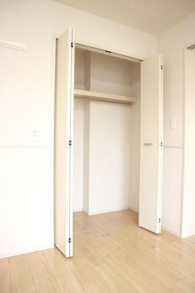 四街道市下志津新田のアパート