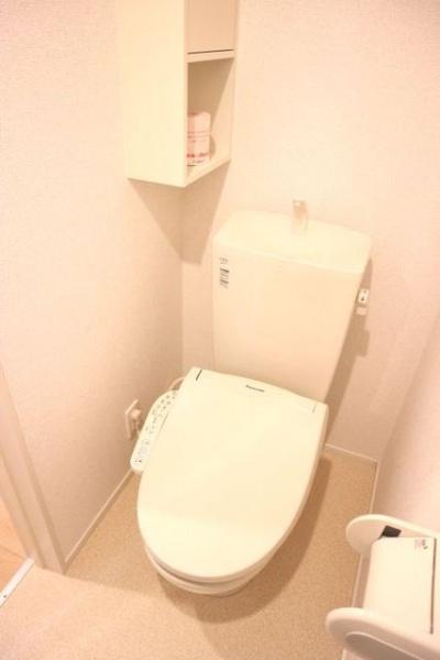 四街道市下志津新田のアパート