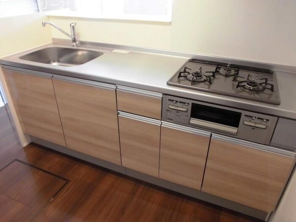 佐倉市王子台４丁目のアパート