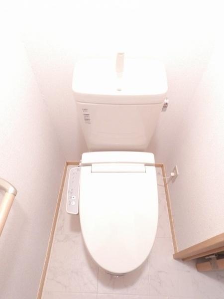 佐倉市江原台１丁目のアパート