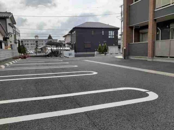 四街道市大日のマンション