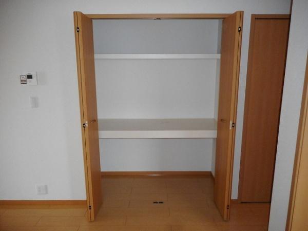八街市文違のアパート