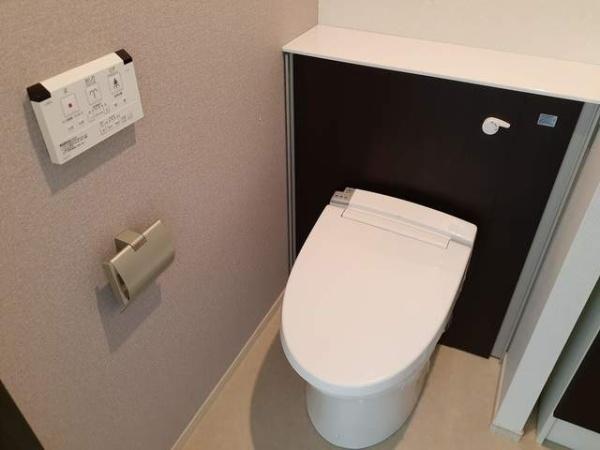 成田市飯田町のアパート