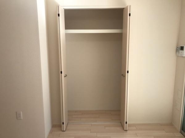 四街道市和良比のアパート