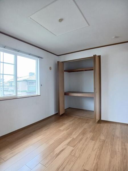 佐倉市本町のアパート