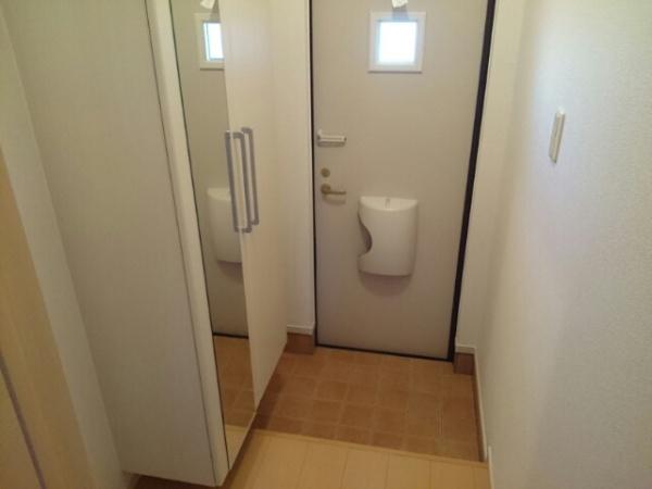 八街市八街ほのアパート