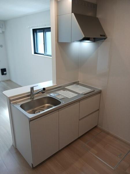 富里市七栄のアパート