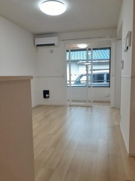 成田市並木町のアパート