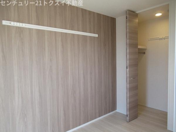 印旛郡酒々井町中川のアパート