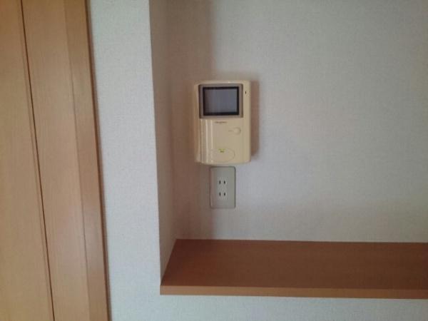 八街市八街ほのアパート