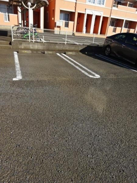 八街市文違のアパート