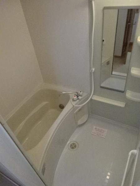 八街市文違のアパート
