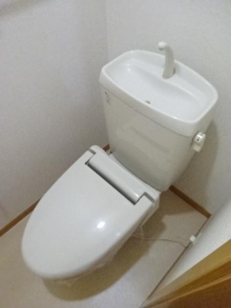 八街市文違のアパート