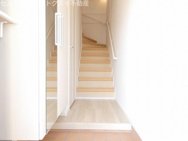 印旛郡酒々井町上本佐倉のアパート