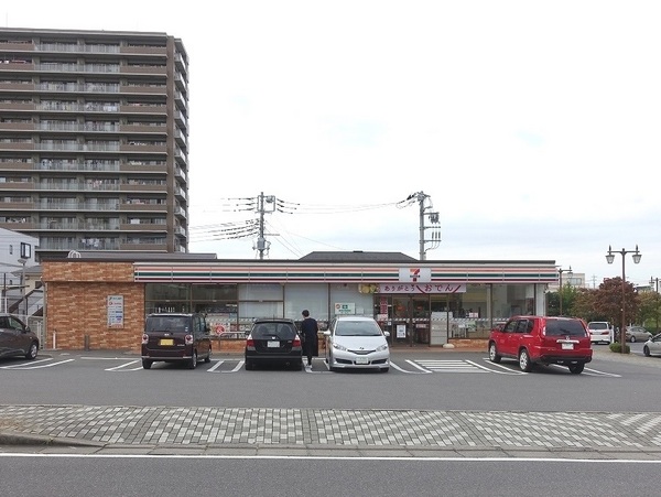 印旛郡酒々井町中川のアパート(セブンイレブン　酒々井駅東口店)