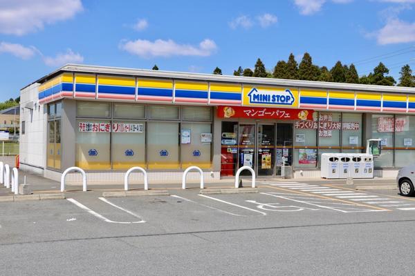佐倉市城のアパート(ミニストップ佐倉インター店)