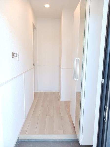 八街市八街のアパート