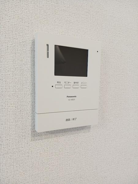 八街市八街のアパート