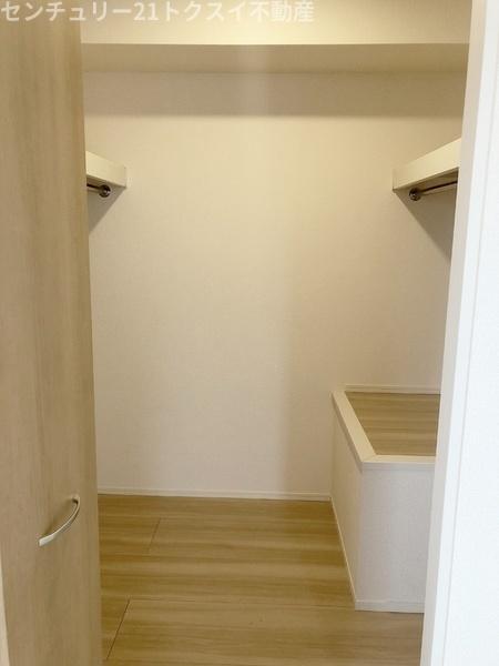 印旛郡酒々井町中川のアパート