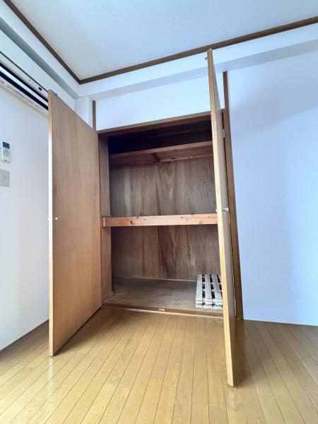 貝塚フラット