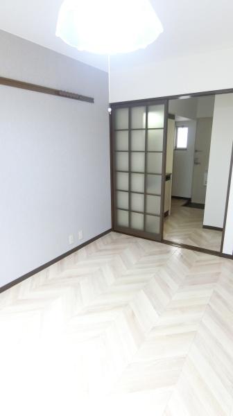 アドウエスタリア