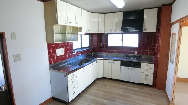 第２日誠コーポ