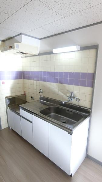 第２日誠コーポ