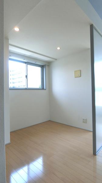 NEO-FLAT