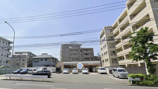ネロ弘明寺(セブンイレブン横浜中里店)