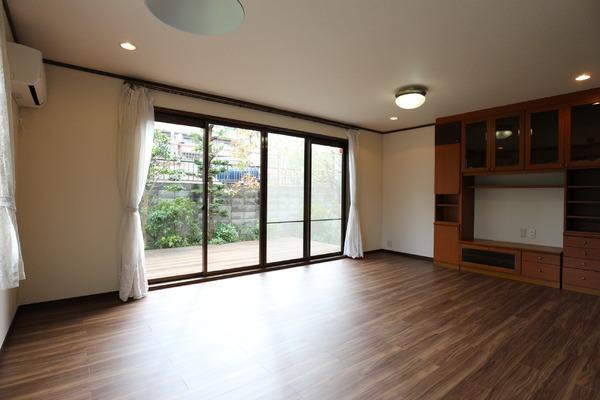 牛久保東１丁目戸建