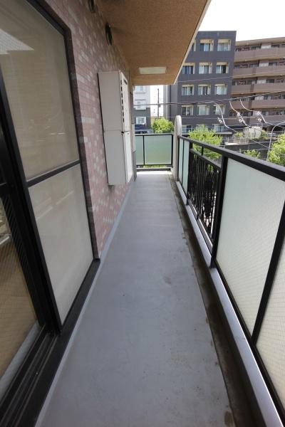 バイオレットヒルズ
