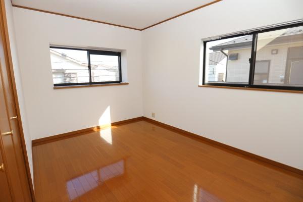 横浜市港北区新吉田東５丁目の貸家