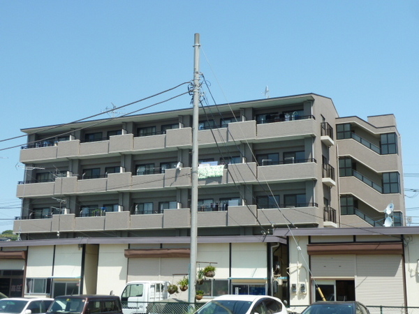 イーストピーク