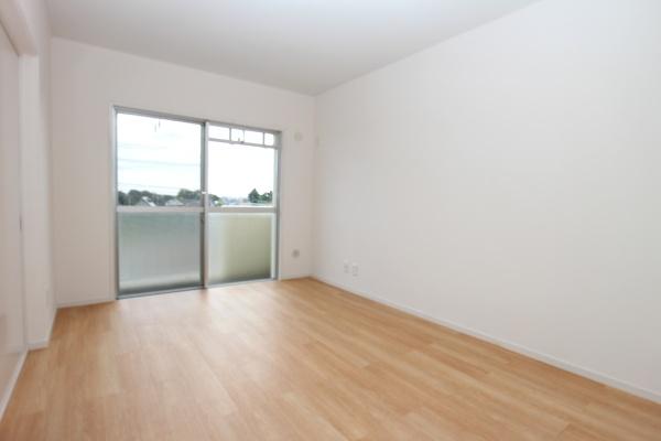 中の原ハイツ(洋室)