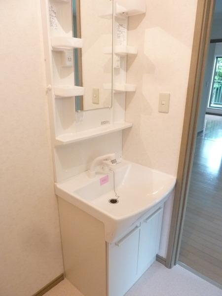 アージェントパレス