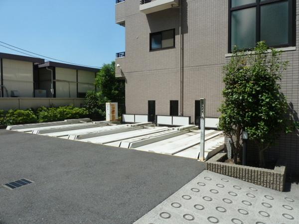 イーストピーク