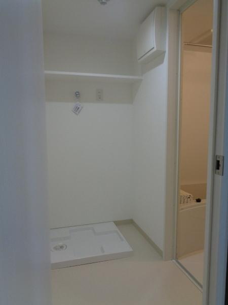 HABITATION lela(洗面台・洗面所)