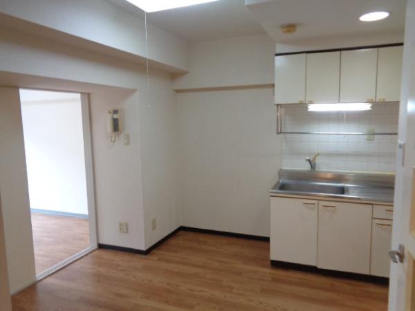 スカイコート南市川