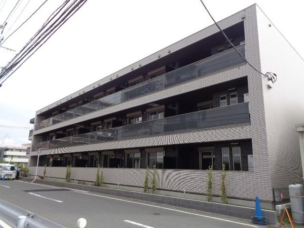 ルガロ市川