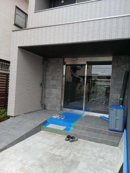 ルガロ市川