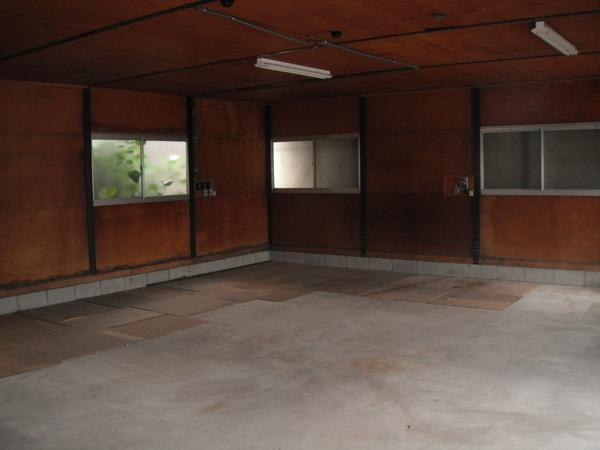 北葛城郡王寺町畠田８丁目の店舗（一戸建）