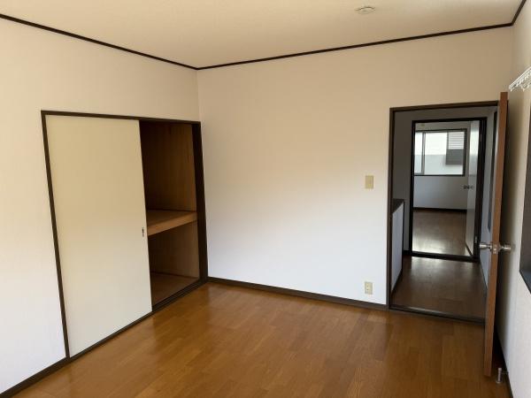 三郷町立野南貸家