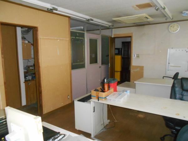 北葛城郡上牧町桜ケ丘１丁目の住宅付店舗（一戸建）