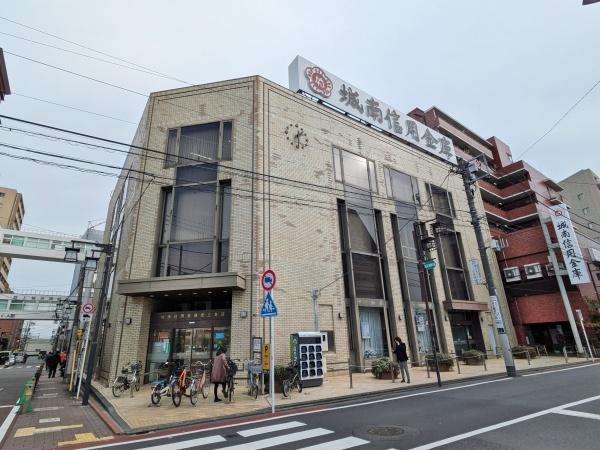 シャイニー・エイト(城南信用金庫池上支店)