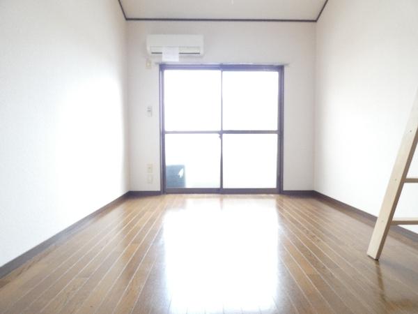 アーバン２４壱番館
