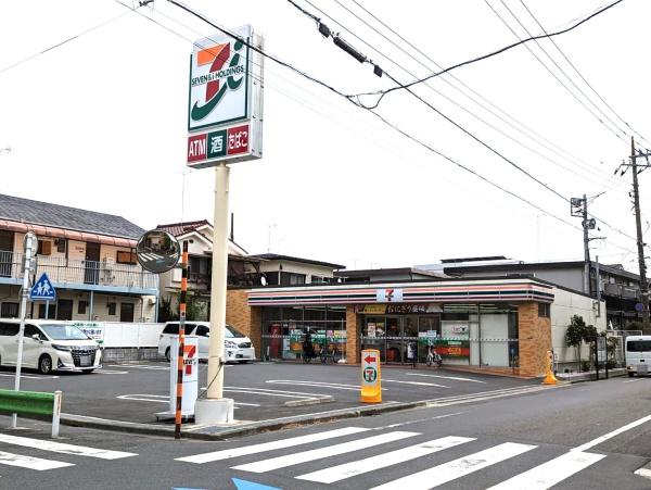 メゾン　うの木(セブンイレブン東京高校前店)