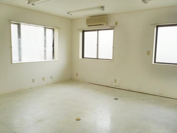 アーバン２４壱番館