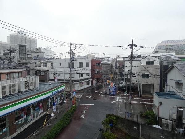ローラ中央